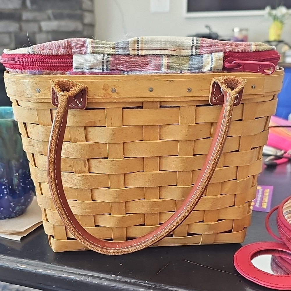Longaberger Boardwalk Basket Purse - Picture 5 of 7